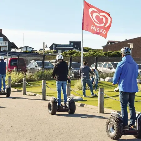 Three-bedroom In Hébergement de vacances *