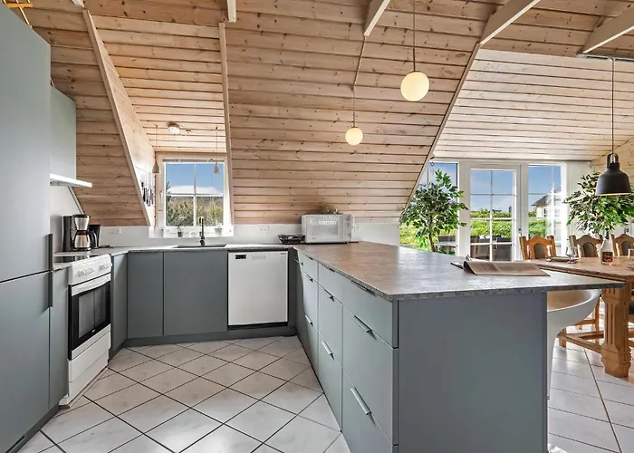 別荘 Three-bedroom In